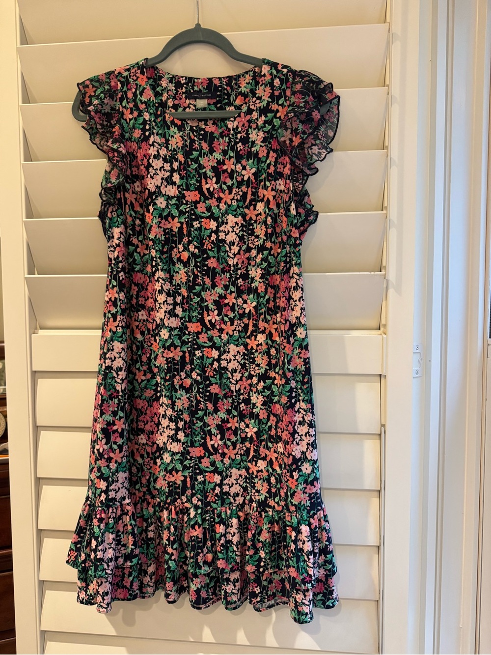 Women’s Tommy Hilfiger Black Floral Ruffle Sleeve Dress with Pink & Green Flower